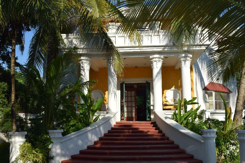 Mansion Giahn Bed & Breakfast Cancún Extérieur photo